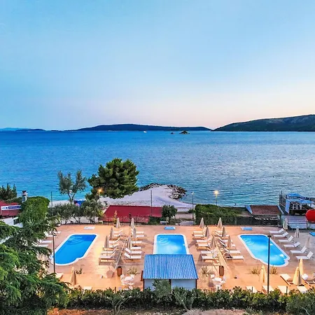 Medena-1 By Interhome *